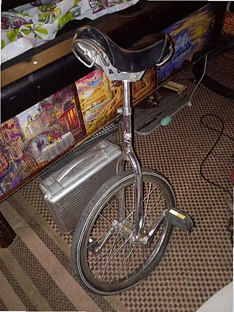 Vintage 16" Unicycle Very Good Chrome Original Saddle & Tire retro bike 1 wheel